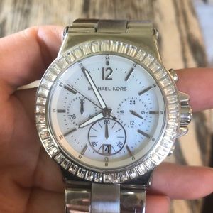 Michael kors silver watch